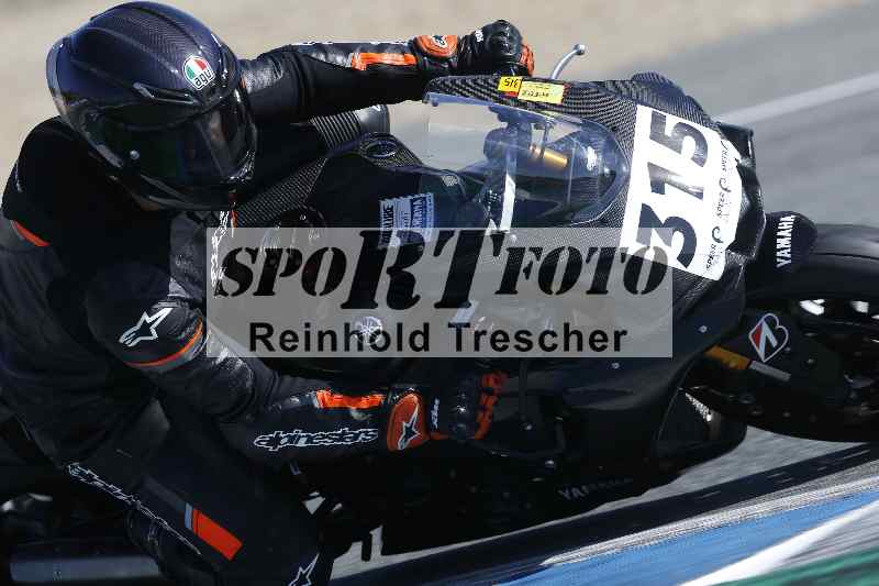 /Archiv-2024/02 29.01.-02.02.2024 Moto Center Thun Jerez/Gruppe gruen-green/315